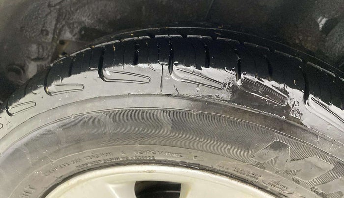 2015 Hyundai Xcent S (O) 1.2, Petrol, Manual, 94,803 km, Left Rear Tyre Tread
