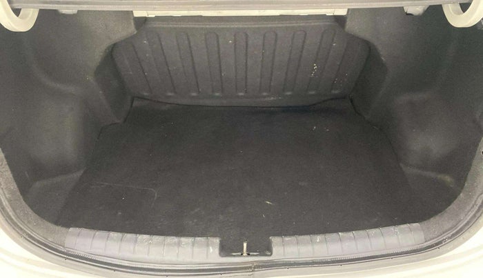 2015 Hyundai Xcent S (O) 1.2, Petrol, Manual, 94,803 km, Boot Open Zoomed View
