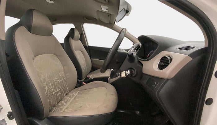2015 Hyundai Xcent S (O) 1.2, Petrol, Manual, 94,803 km, Right Side Front Door Cabin
