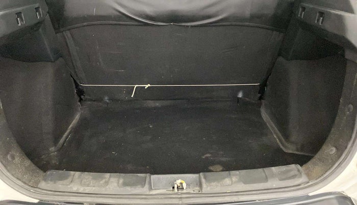 2018 Tata NEXON XM PETROL, Petrol, Manual, 67,498 km, Boot Inside