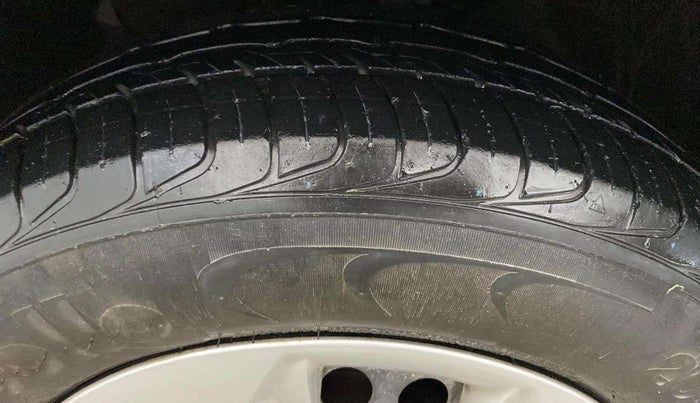 2019 Hyundai Creta E PLUS 1.6 PETROL, Petrol, Manual, 57,114 km, Left Rear Tyre Tread