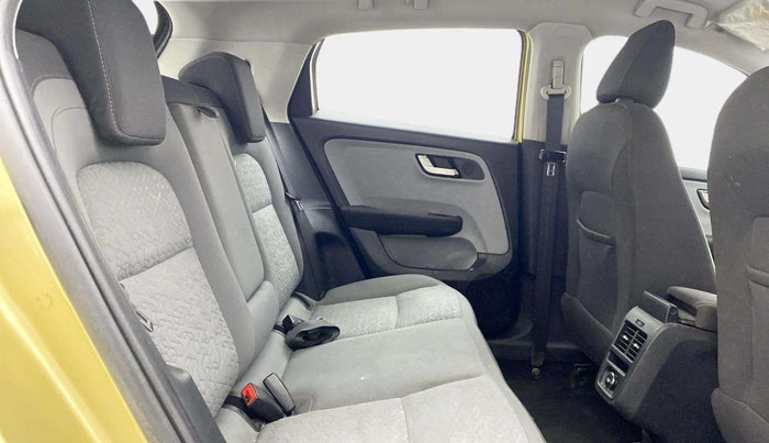 2020 Tata ALTROZ XZ PETROL, Petrol, Manual, 66,544 km, Right Side Rear Door Cabin