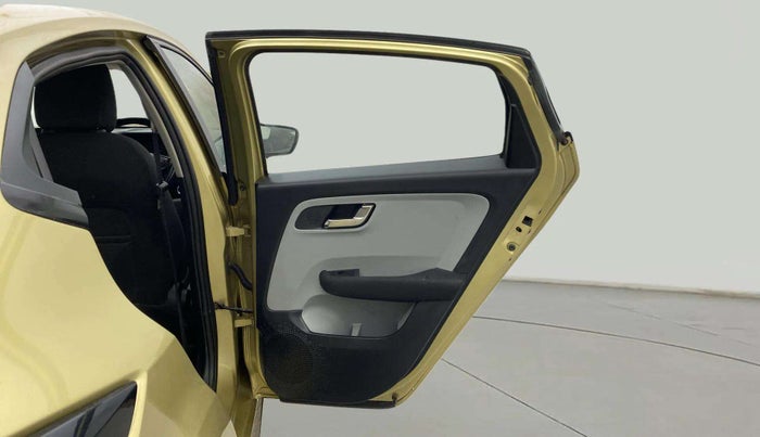 2020 Tata ALTROZ XZ PETROL, Petrol, Manual, 66,544 km, RHS Rear Door