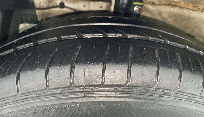 2024 Maruti Ciaz ZETA 1.5 SHVS MT PETROL, Petrol, Manual, 13,565 km, Left Front Tyre Tread