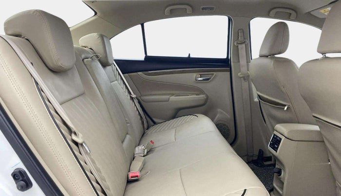 2024 Maruti Ciaz ZETA 1.5 SHVS MT PETROL, Petrol, Manual, 13,565 km, Right Side Rear Door Cabin