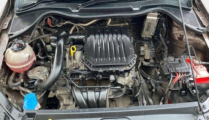 2018 Volkswagen Polo COMFORTLINE 1.0L MPI, Petrol, Manual, 64,240 km, Open Bonet