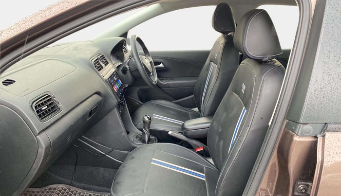 2018 Volkswagen Polo COMFORTLINE 1.0L MPI, Petrol, Manual, 64,240 km, Right Side Front Door Cabin