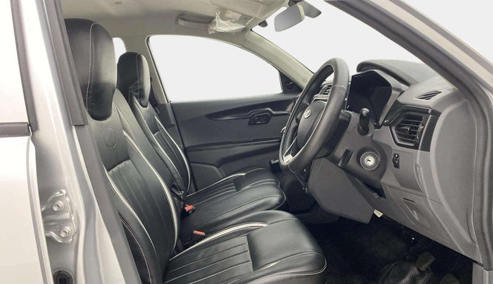 2020 Mahindra KUV 100 NXT K2+ P 6 STR, Petrol, Manual, 11,071 km, Right Side Front Door Cabin