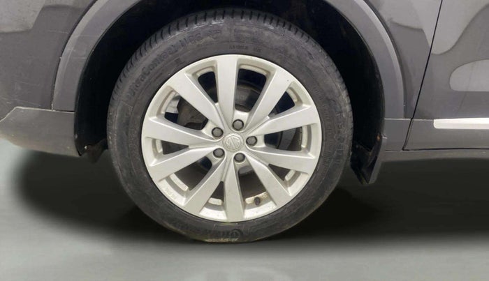2022 MG ASTOR SUPER 1.5 MT, Petrol, Manual, 20,554 km, Left Front Wheel