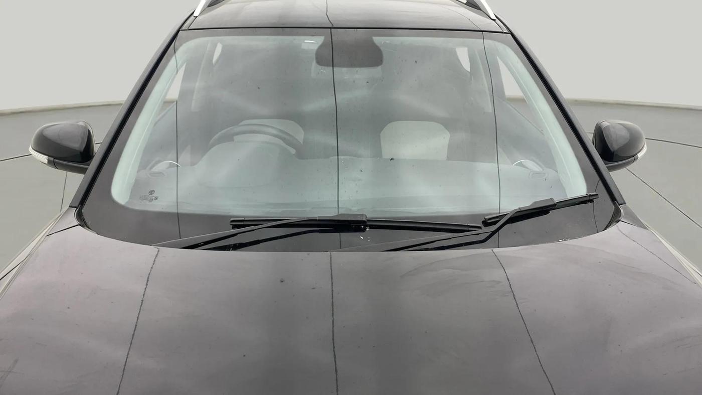 2022 MG ASTOR SUPER 1.5 MT, Petrol, Manual, 20,554 km, Front Windshield