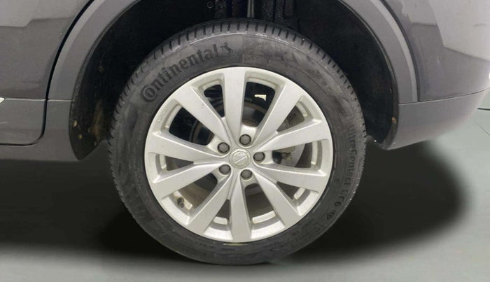 2022 MG ASTOR SUPER 1.5 MT, Petrol, Manual, 20,554 km, Left Rear Wheel