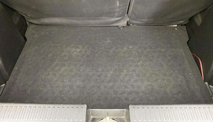 2023 Maruti FRONX ALPHA 1.0 TURBO MT, Petrol, Manual, 16,619 km, Boot Open Zoomed View