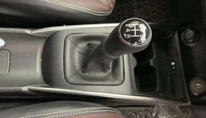 2023 Maruti FRONX ALPHA 1.0 TURBO MT, Petrol, Manual, 16,619 km, Gear Lever