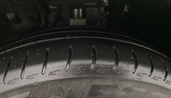 2023 Tata ALTROZ XMS PETROL, Petrol, Manual, 17,990 km, Left Front Tyre Tread