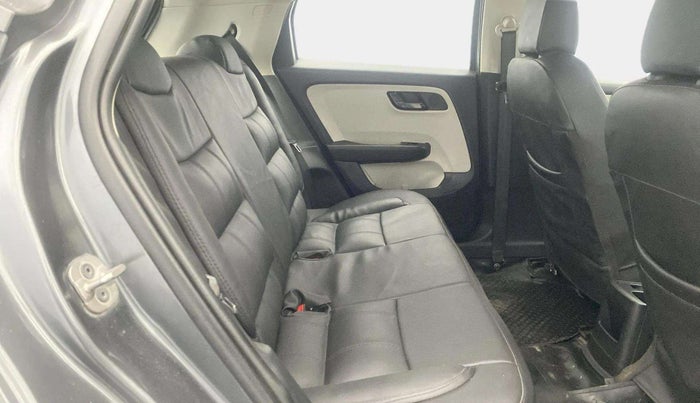 2023 Tata ALTROZ XMS PETROL, Petrol, Manual, 17,990 km, Right Side Rear Door Cabin