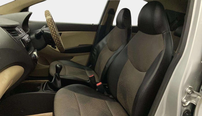 2014 Hyundai Eon MAGNA +, Petrol, Manual, 94,991 km, Right Side Front Door Cabin