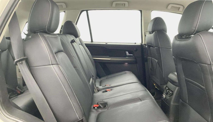 2017 Tata Hexa XT 4X2 6 STR, Diesel, Manual, 82,335 km, Right Side Rear Door Cabin