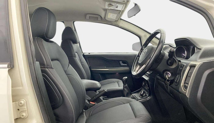 2017 Tata Hexa XT 4X2 6 STR, Diesel, Manual, 82,335 km, Right Side Front Door Cabin