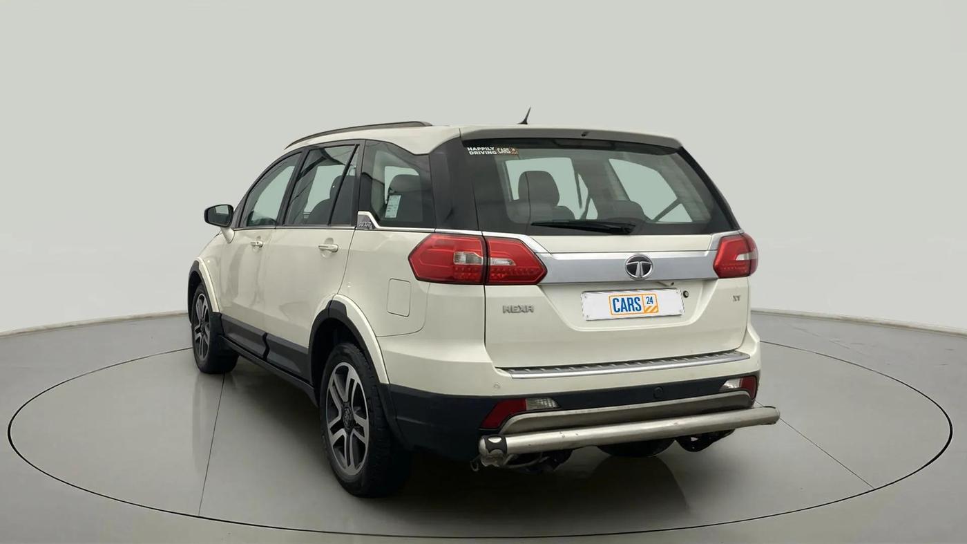 2017 Tata Hexa XT 4X2 6 STR, Diesel, Manual, 82,335 km, Left Back Diagonal