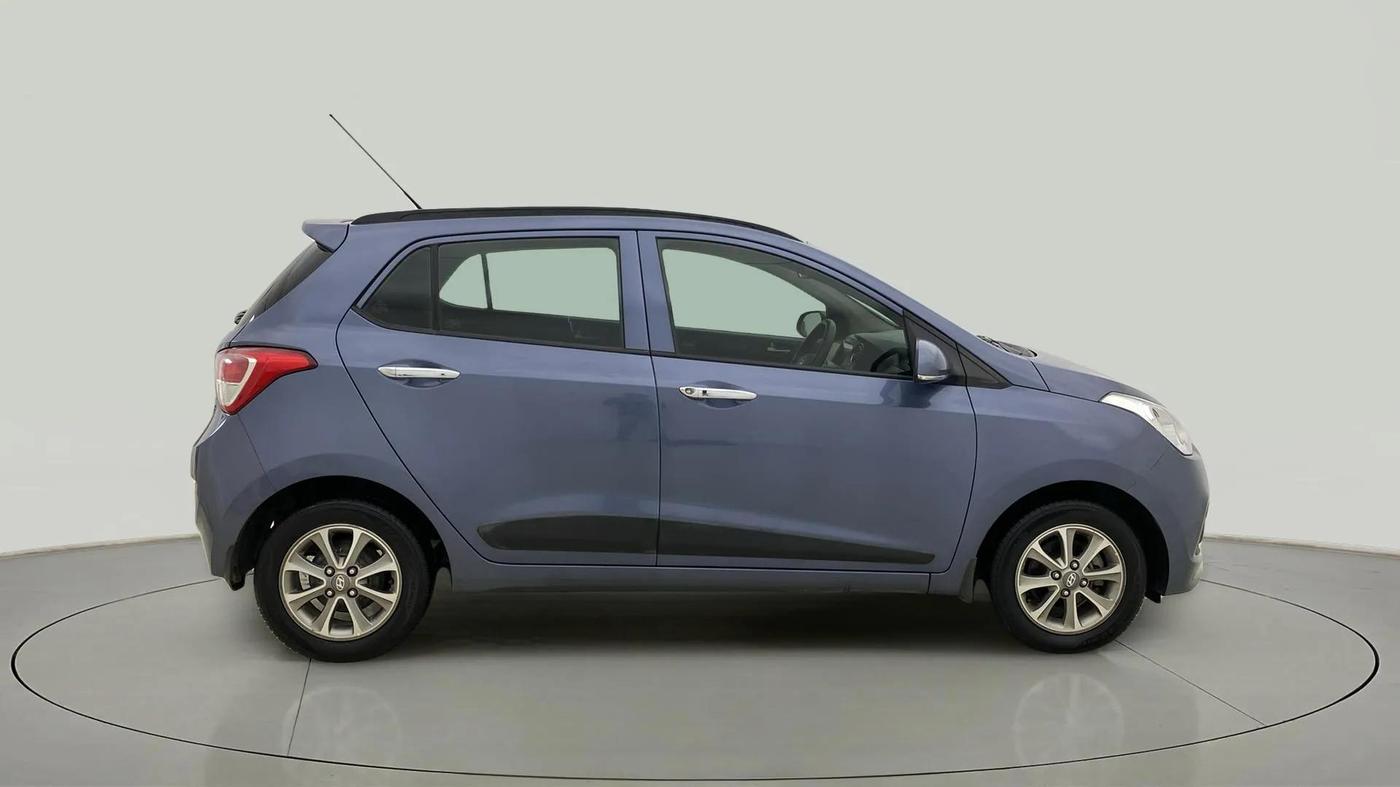 2015 Hyundai Grand i10 ASTA (O) 1.2 KAPPA VTVT, Petrol, Manual, 19,463 km, Right Side View