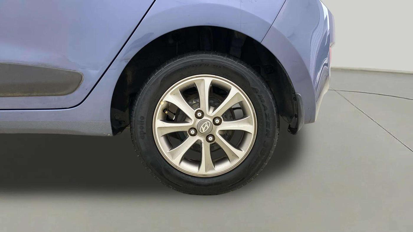 2015 Hyundai Grand i10 ASTA (O) 1.2 KAPPA VTVT, Petrol, Manual, 19,463 km, Left Rear Wheel