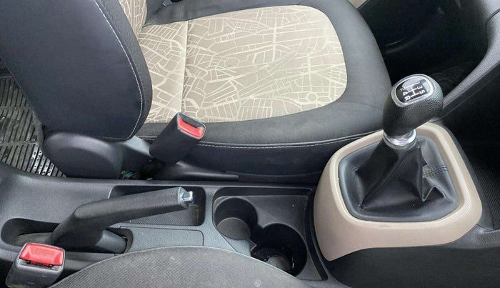 2015 Hyundai Grand i10 ASTA (O) 1.2 KAPPA VTVT, Petrol, Manual, 19,463 km, Gear Lever