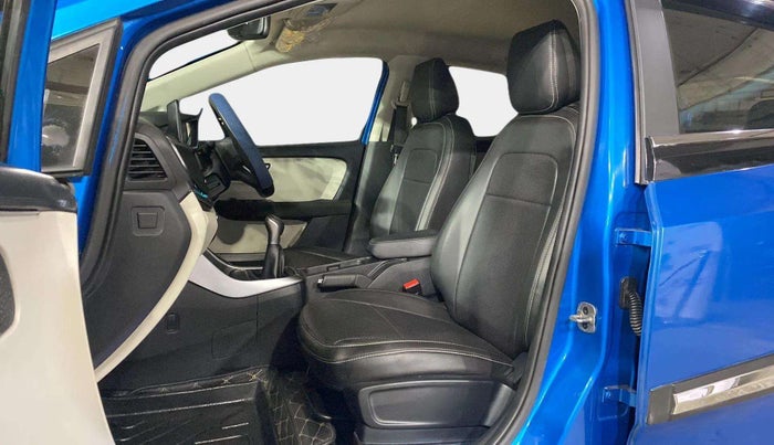 2021 Tata ALTROZ XZ PLUS PETROL, Petrol, Manual, 33,192 km, Right Side Front Door Cabin