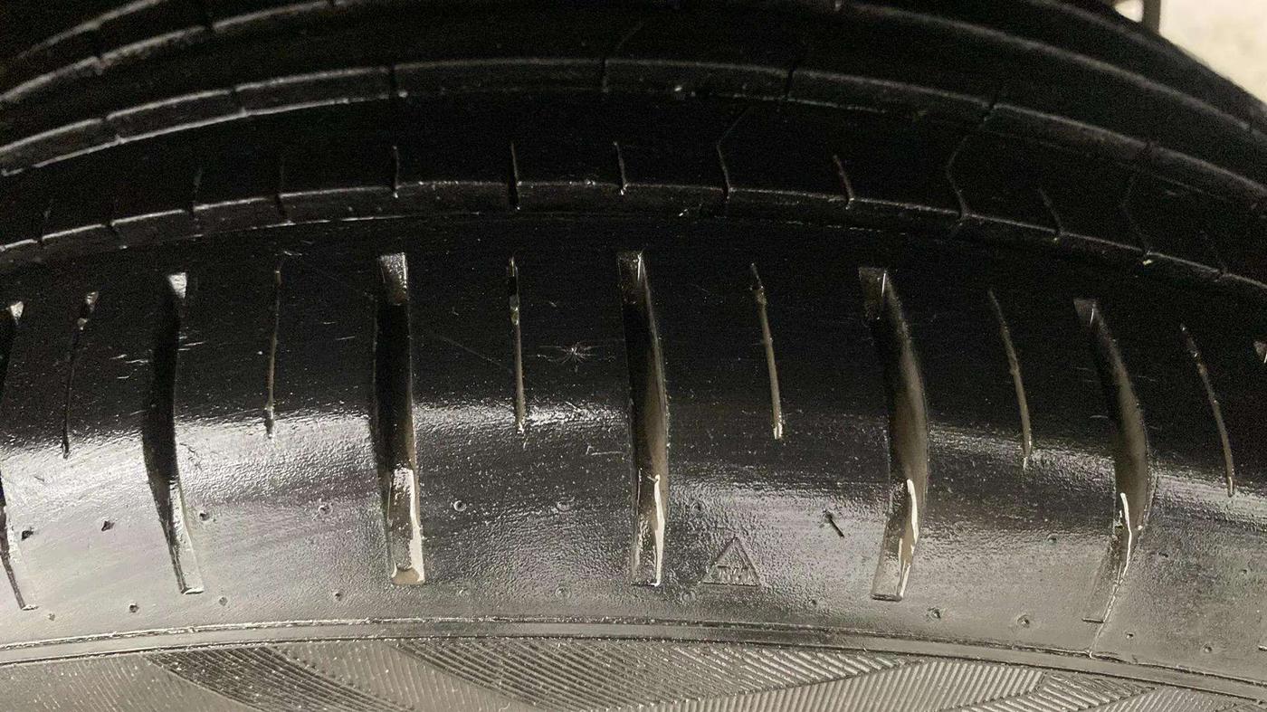 2021 Toyota Glanza G, Petrol, Manual, 17,891 km, Left Rear Tyre Tread