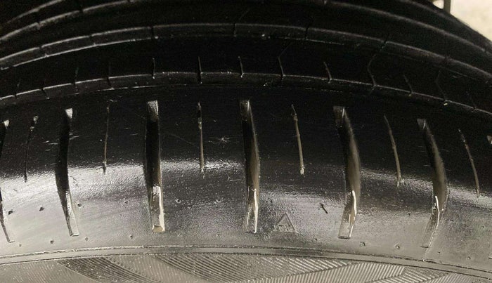 2021 Toyota Glanza G, Petrol, Manual, 17,891 km, Left Rear Tyre Tread