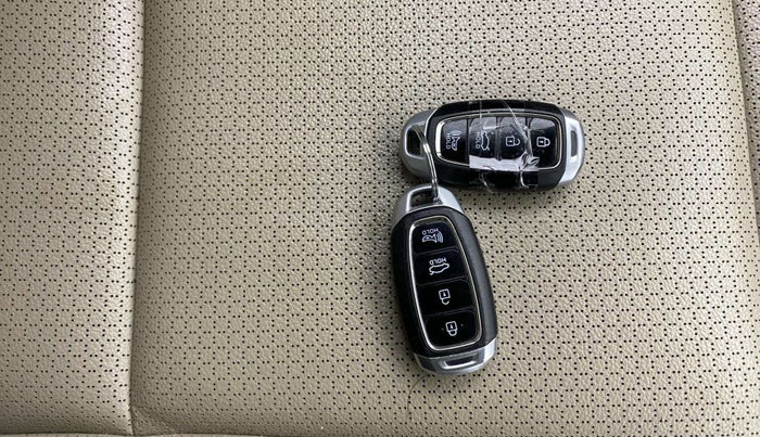 2021 Hyundai Verna SX (O) 1.5 VTVT IVT, Petrol, Automatic, 66,366 km, Key Close Up
