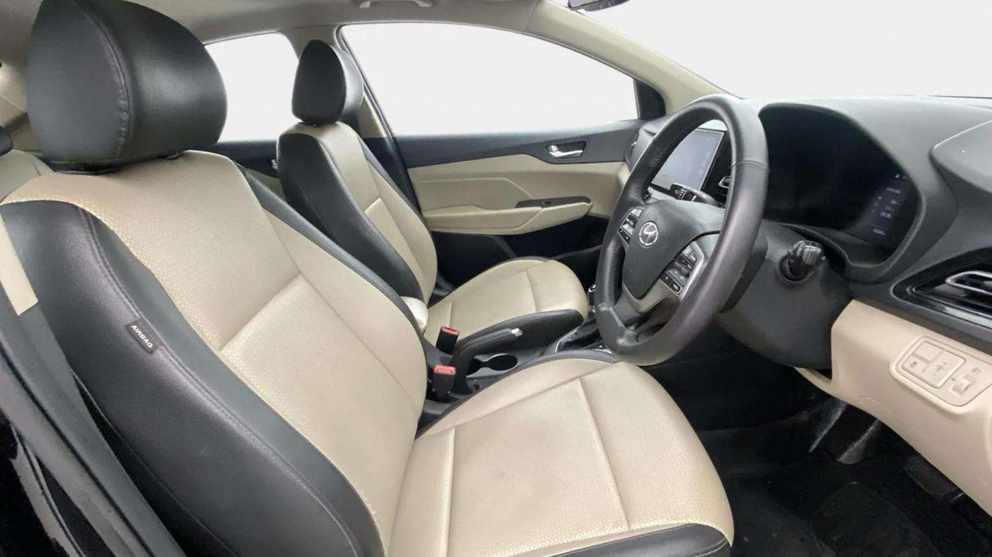 2021 Hyundai Verna SX (O) 1.5 VTVT IVT, Petrol, Automatic, 66,421 km, Right Side Front Door Cabin