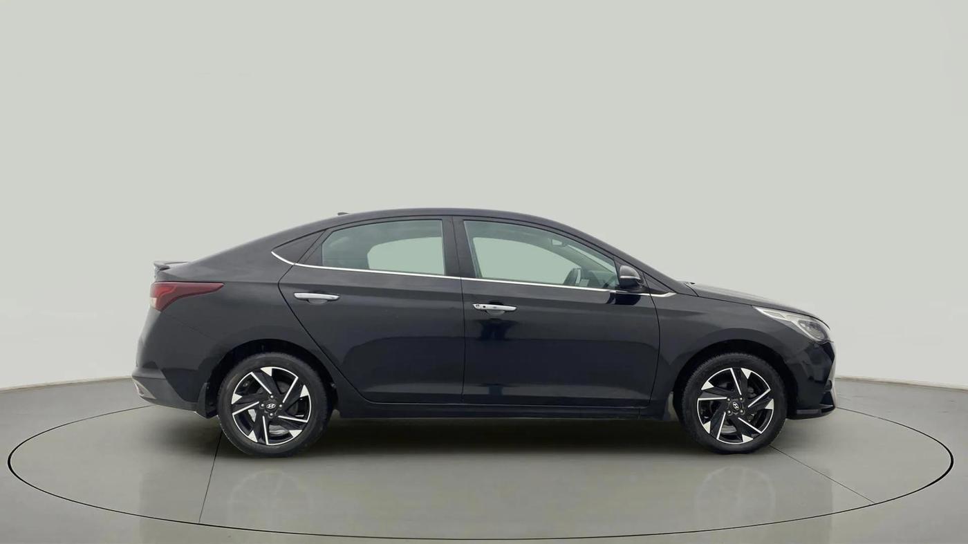 2021 Hyundai Verna SX (O) 1.5 VTVT IVT, Petrol, Automatic, 66,421 km, Right Side View