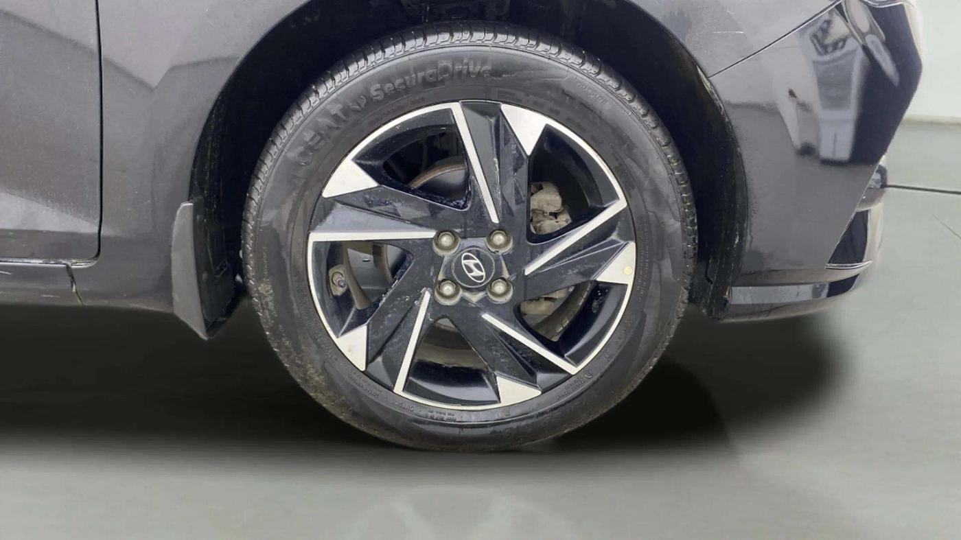 2021 Hyundai Verna SX (O) 1.5 VTVT IVT, Petrol, Automatic, 66,421 km, Right Front Wheel