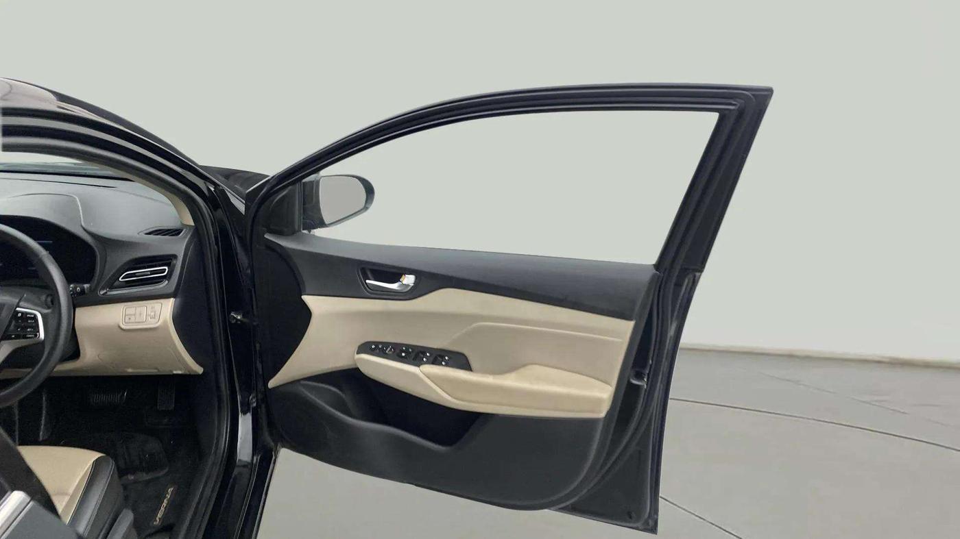 2021 Hyundai Verna SX (O) 1.5 VTVT IVT, Petrol, Automatic, 66,421 km, RHS Front Door