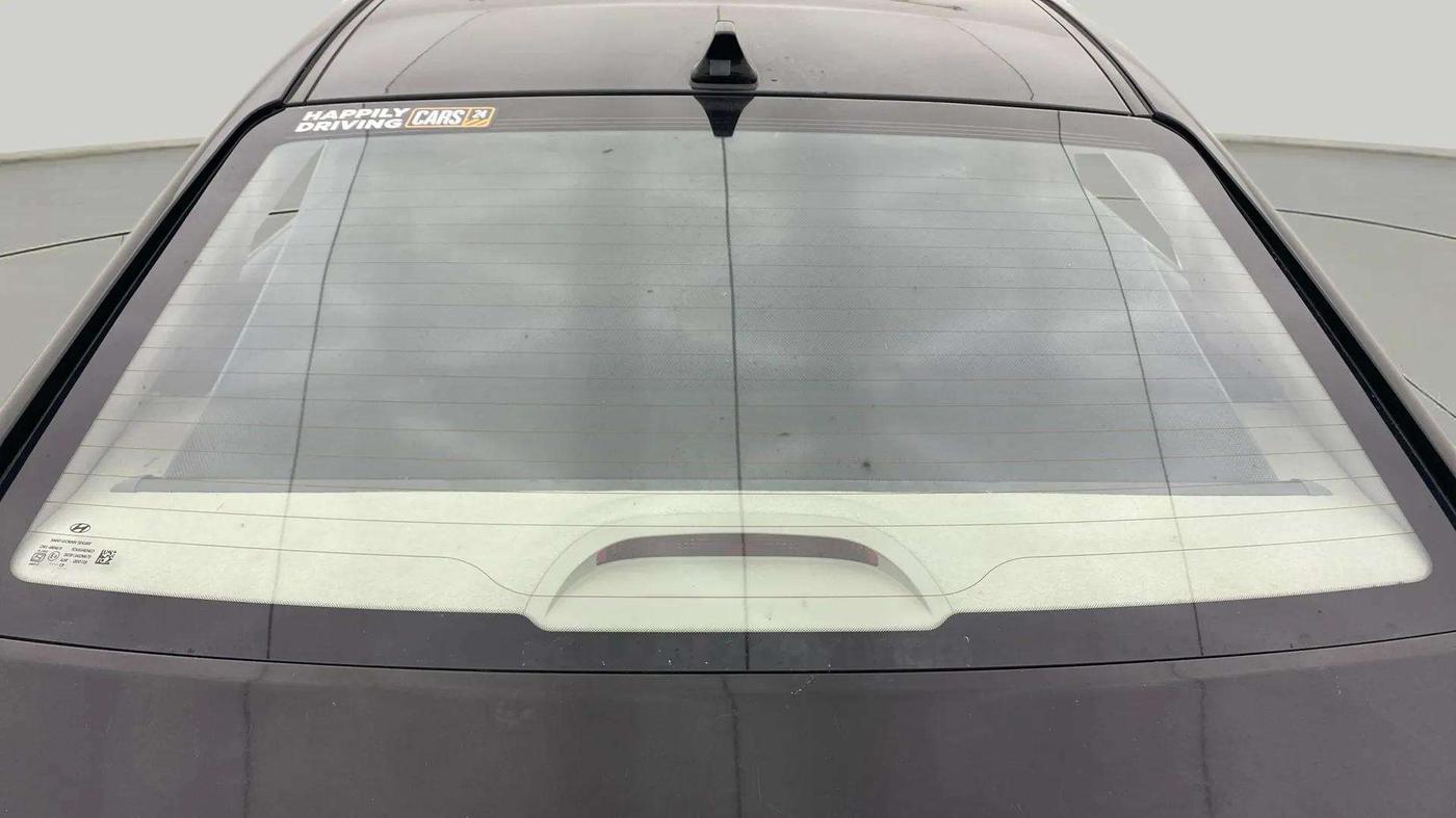 2021 Hyundai Verna SX (O) 1.5 VTVT IVT, Petrol, Automatic, 66,421 km, Rear Windshield