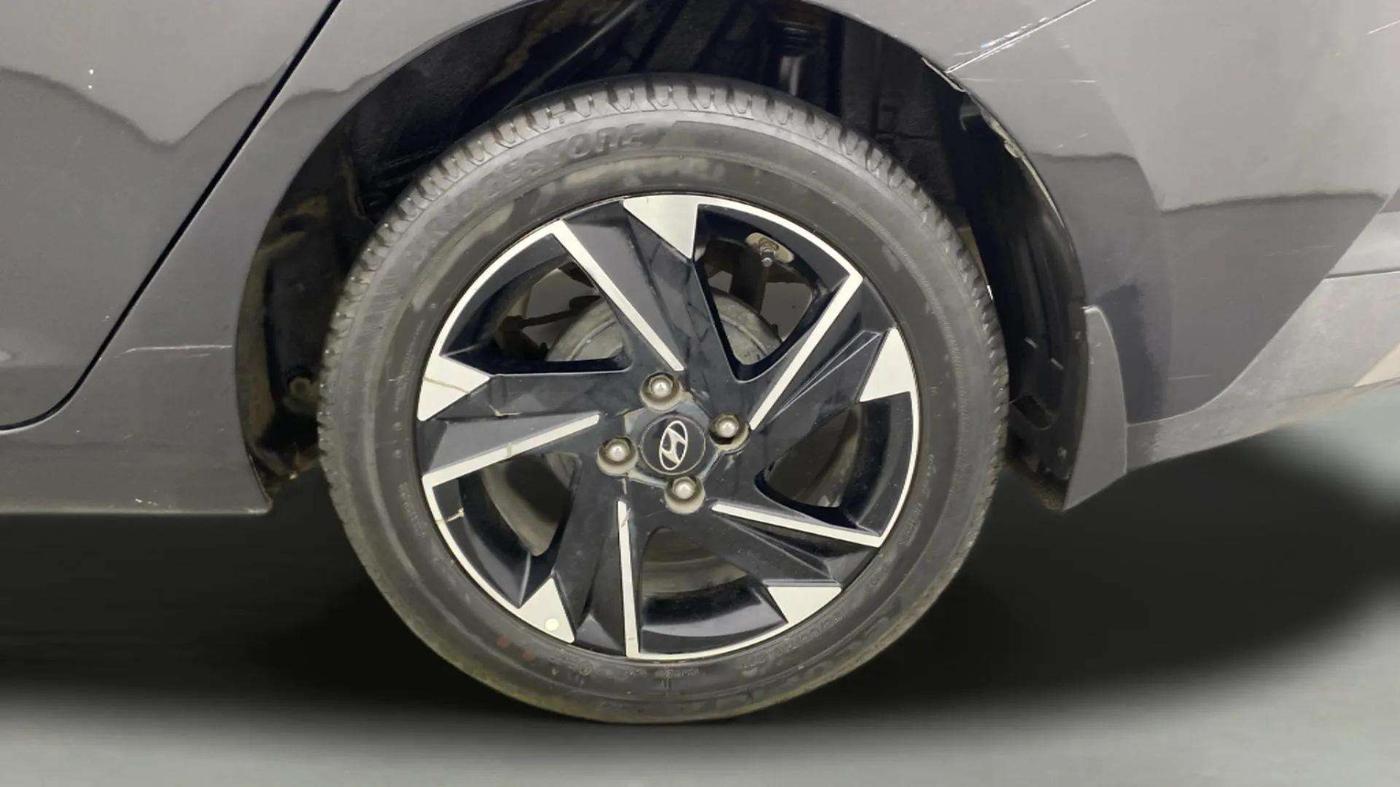 2021 Hyundai Verna SX (O) 1.5 VTVT IVT, Petrol, Automatic, 66,421 km, Left Rear Wheel