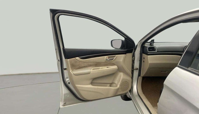 2018 Maruti Ciaz DELTA 1.4 MT PETROL, Petrol, Manual, 55,366 km, LHS Front Door