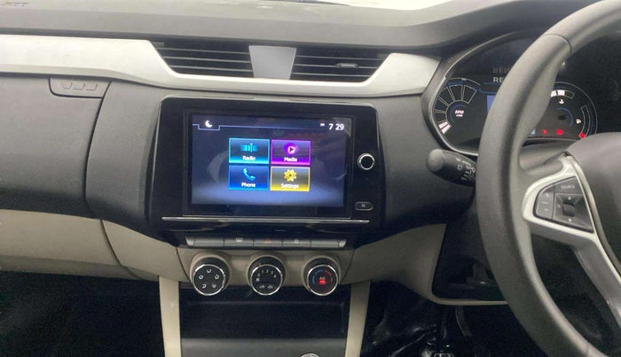 2023 Renault TRIBER RXZ AMT, Petrol, Automatic, 28,769 km, Air Conditioner