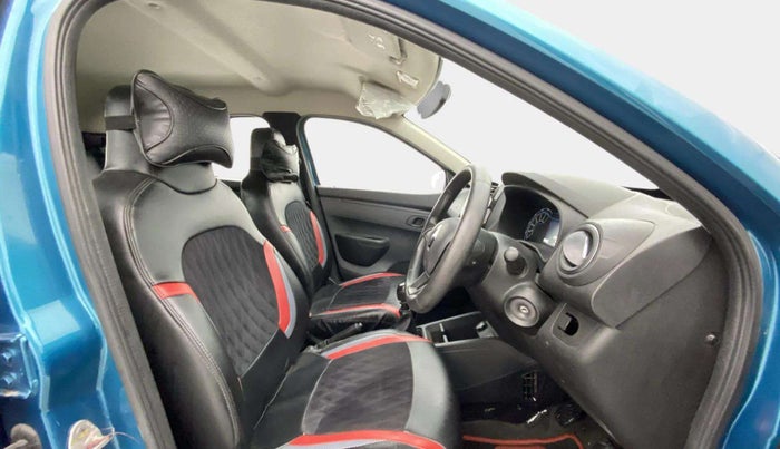 2024 Renault Kwid RXL(O) 1.0L, Petrol, Manual, 23,469 km, Right Side Front Door Cabin