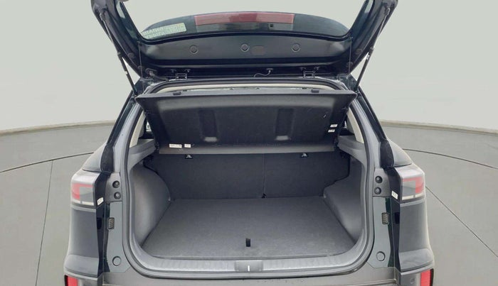2024 Hyundai Creta 1.5 S (O) MPi iVT, Petrol, Automatic, 8,616 km, Boot Inside