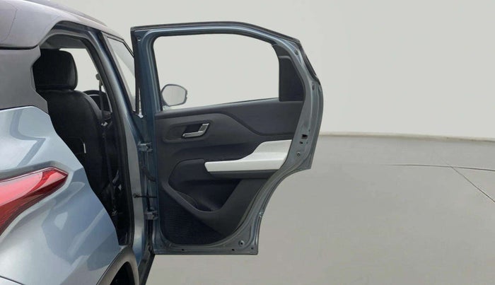 2023 Tata PUNCH Creative Flagship Dual Tone AMT, Petrol, Automatic, 43,646 km, RHS Rear Door