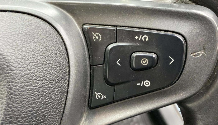 2023 Tata PUNCH Creative Flagship Dual Tone AMT, Petrol, Automatic, 43,646 km, Adaptive Cruise Control