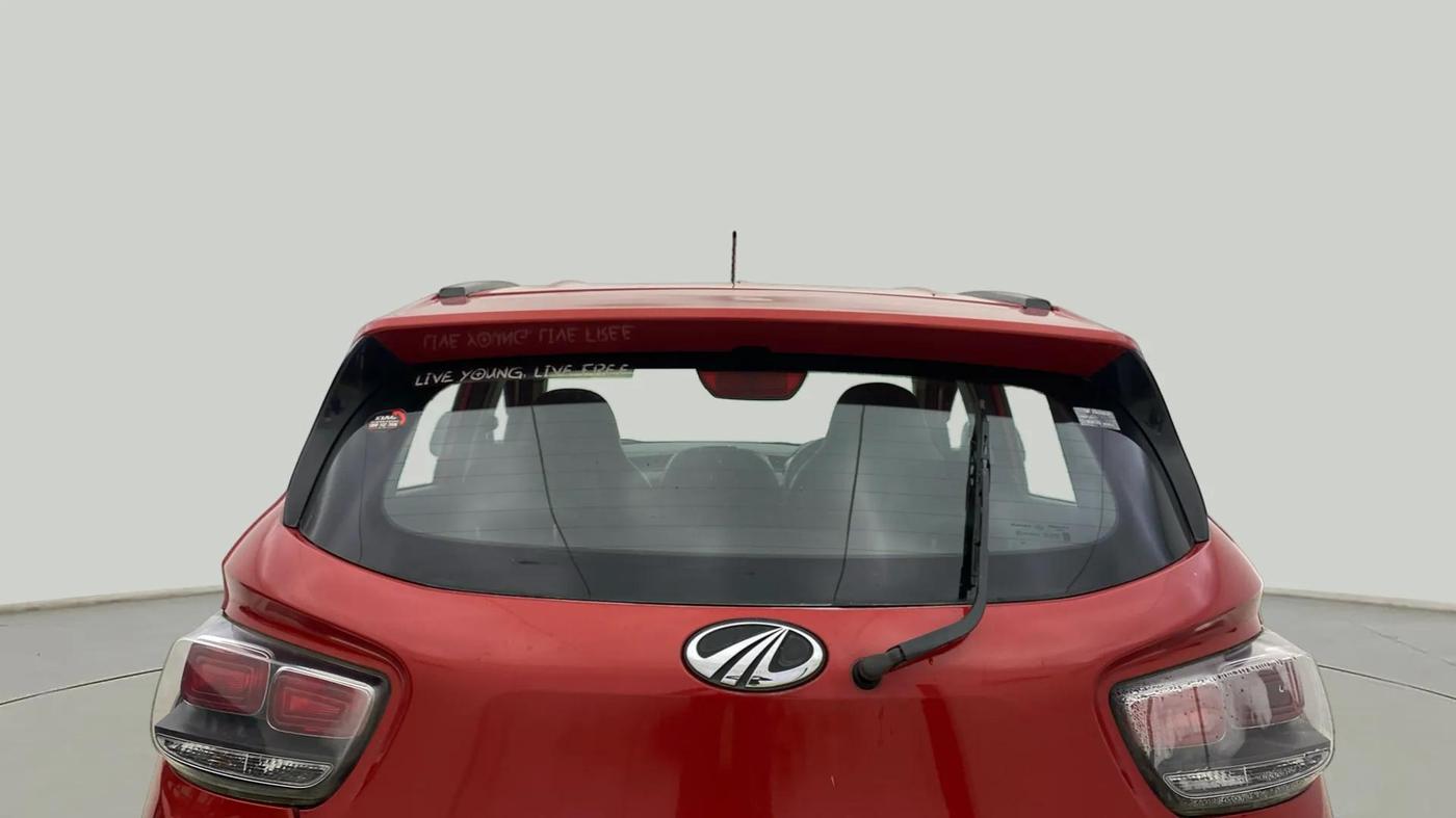 2018 Mahindra KUV 100 NXT K8 D 6 STR, Diesel, Manual, 77,666 km, Rear Windshield
