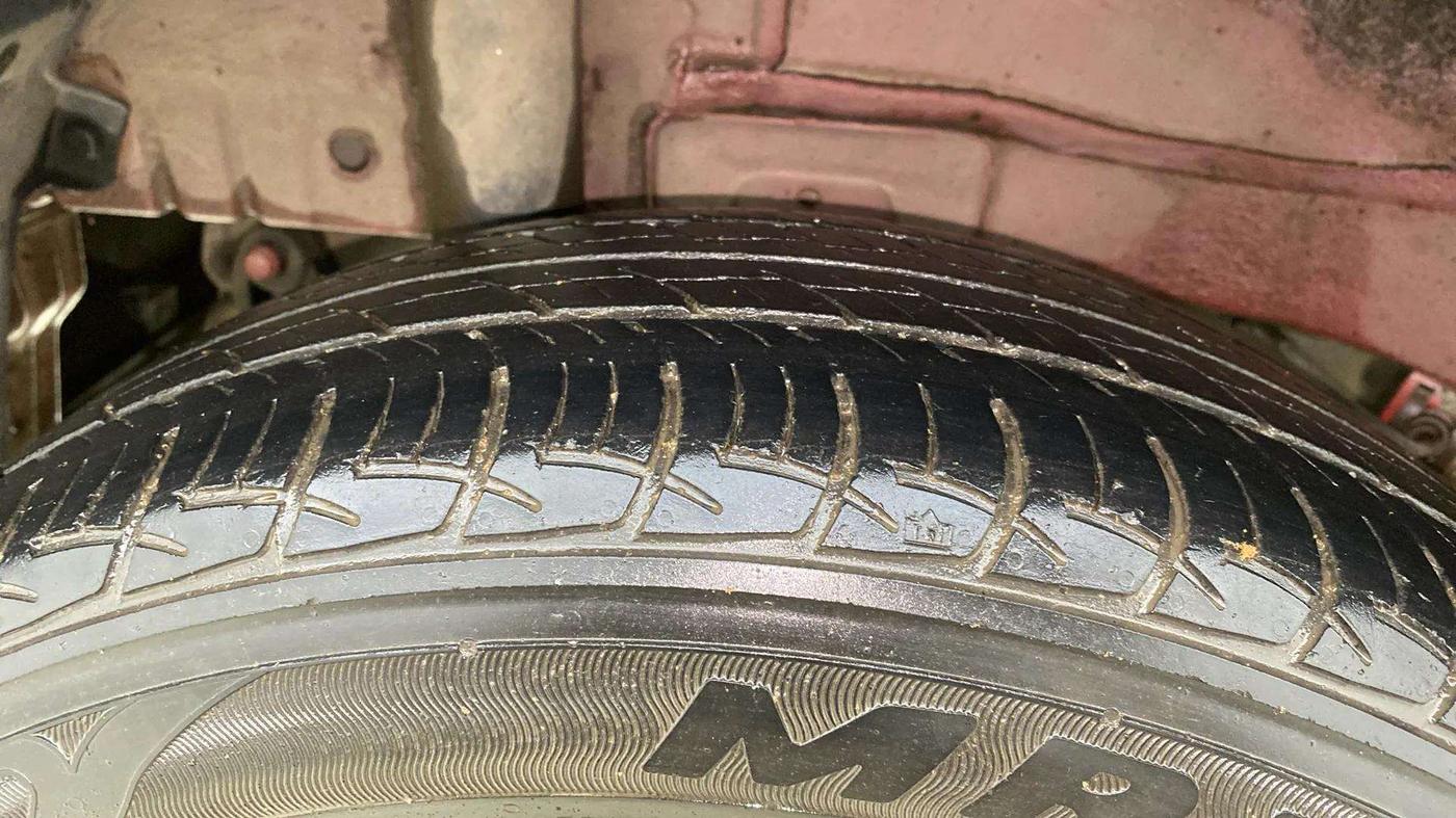 2018 Mahindra KUV 100 NXT K8 D 6 STR, Diesel, Manual, 77,666 km, Right Rear Tyre Tread