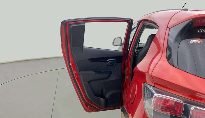 2018 Mahindra KUV 100 NXT K8 D 6 STR, Diesel, Manual, 77,504 km, LHS Rear Door