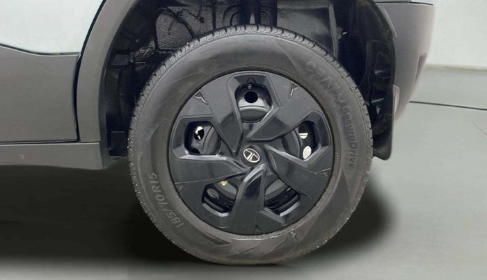 2023 Tata PUNCH ADVENTURE AMT, Petrol, Automatic, 54,787 km, Left Rear Wheel