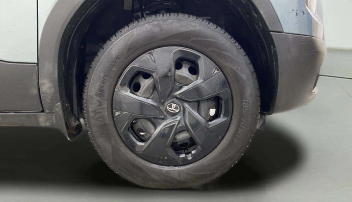 2023 Tata PUNCH ADVENTURE AMT, Petrol, Automatic, 54,787 km, Right Front Wheel