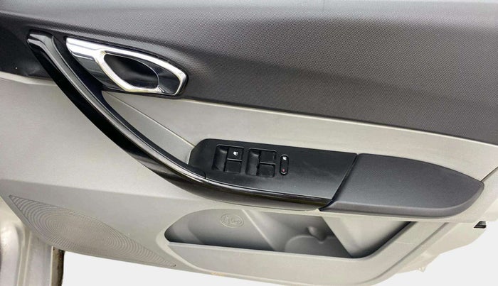 2020 Tata Tiago XZA PLUS PETROL, Petrol, Automatic, 21,956 km, Driver Side Door Panels Control