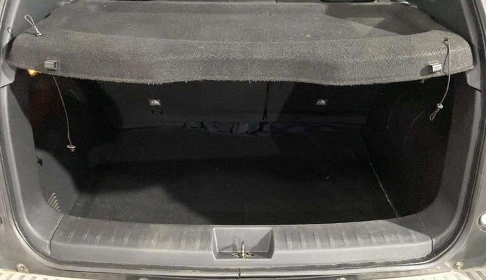 2020 Nissan MAGNITE XV TURBO, Petrol, Manual, 78,465 km, Boot Inside