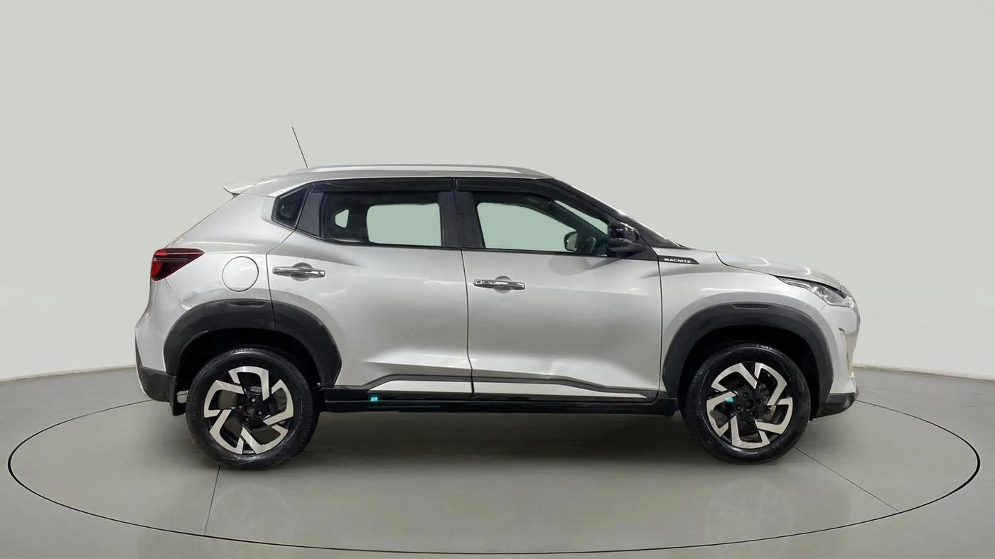 2020 Nissan MAGNITE XV TURBO, Petrol, Manual, 78,499 km, Right Side View